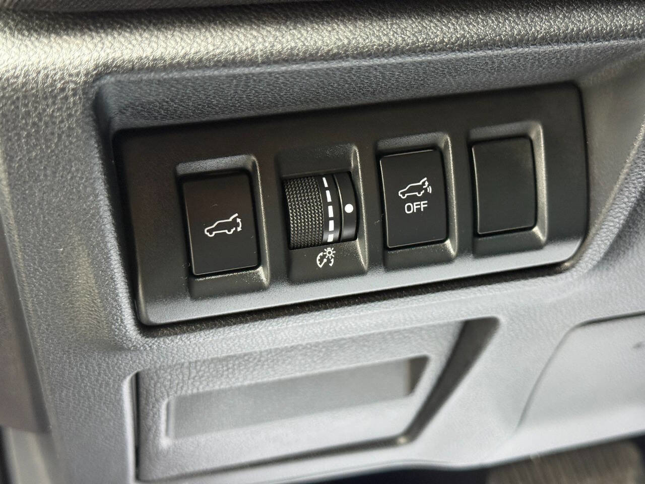 Used 2022 Subaru Outback Premium image 15