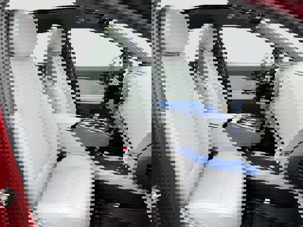 New 2026 Cadillac Optiq Luxury 1 image 29