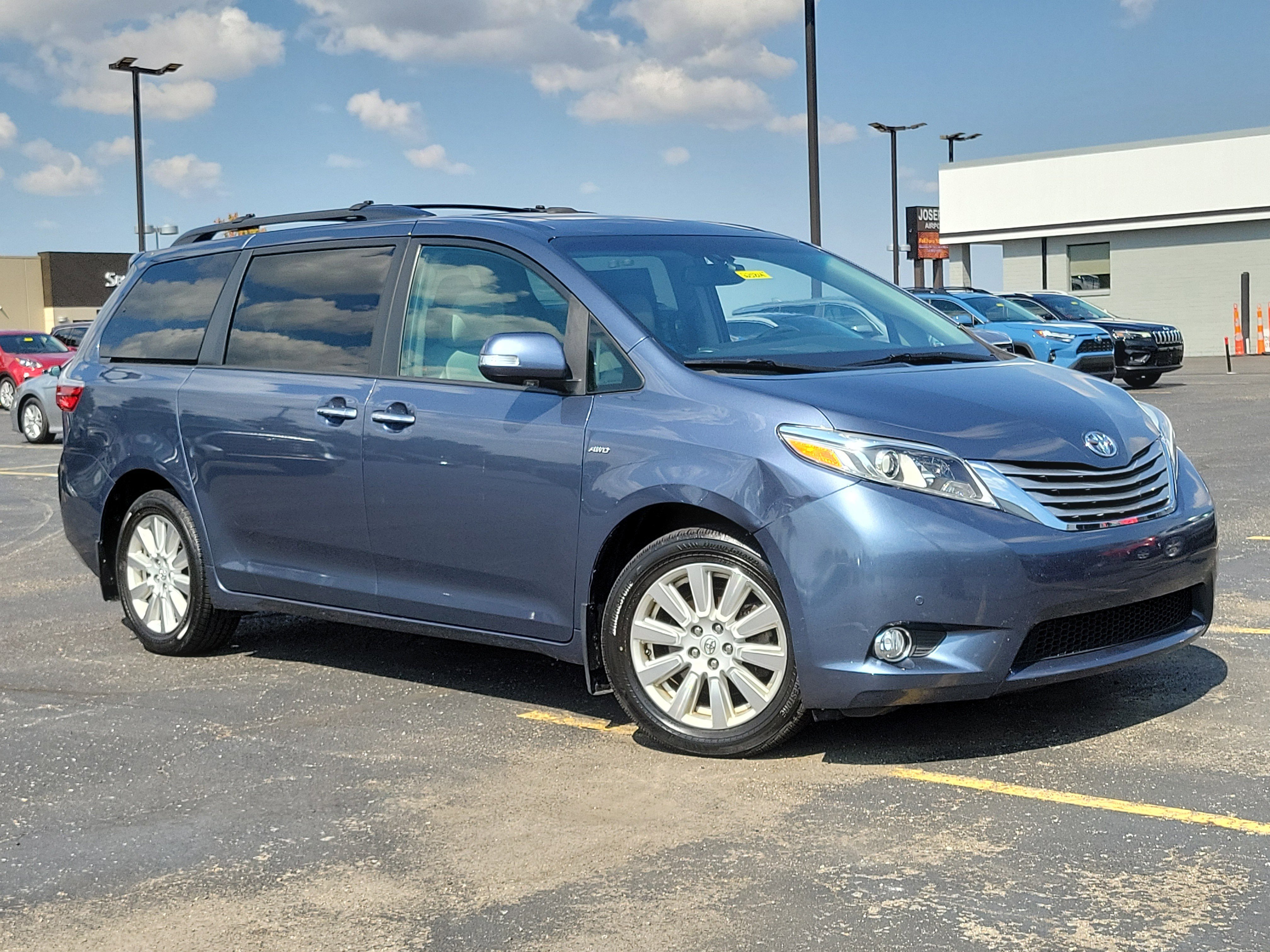 Used 2017 Toyota Sienna Limited