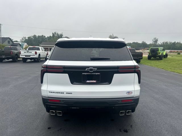 New 2027 Chevrolet Traverse LT w/ Midnight/Sport Edition AWD/4WD image 4