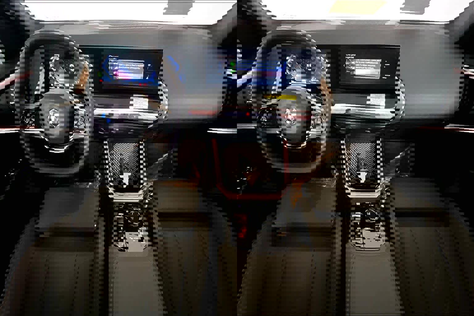 Used 2025 BMW X3 xDrive30i w/ Convenience Package image 14