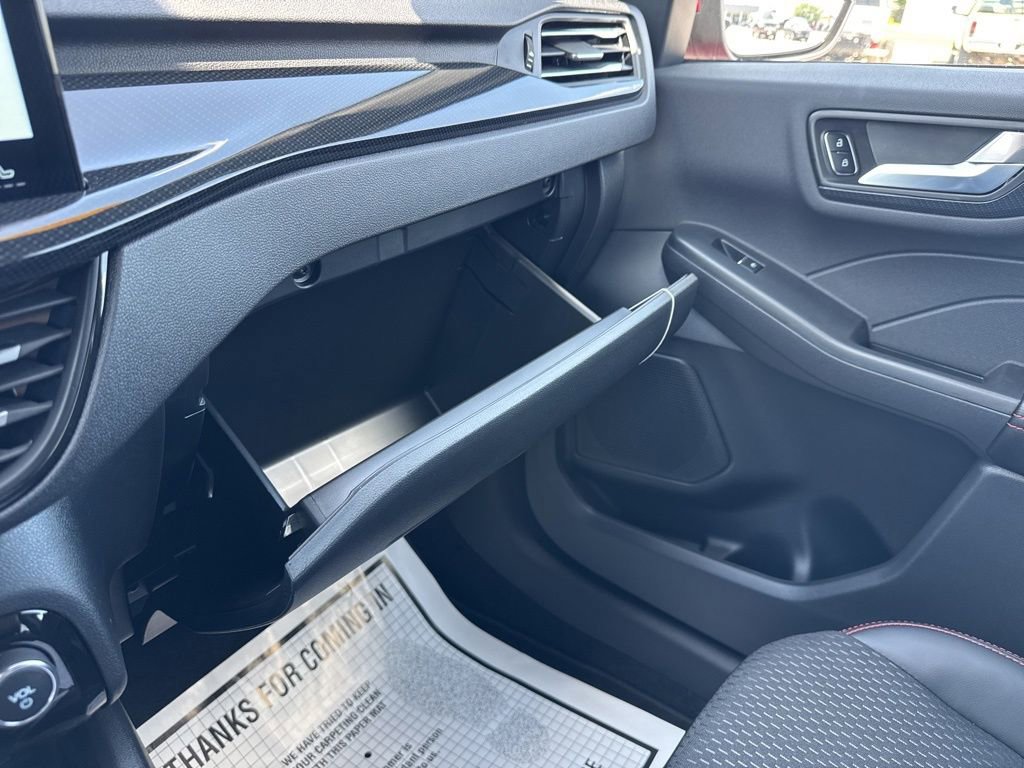 New 2025 Ford Escape ST-Line Elite w/ Tech Pack #1 image 31