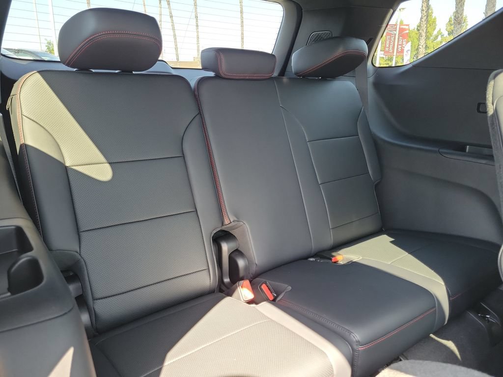 New 2026 Chevrolet Traverse RS FWD image 22