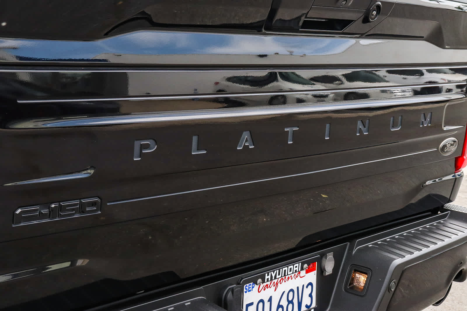 Used 2023 Ford F150 Platinum w/ Equipment Group 701A High AWD/4WD image 13