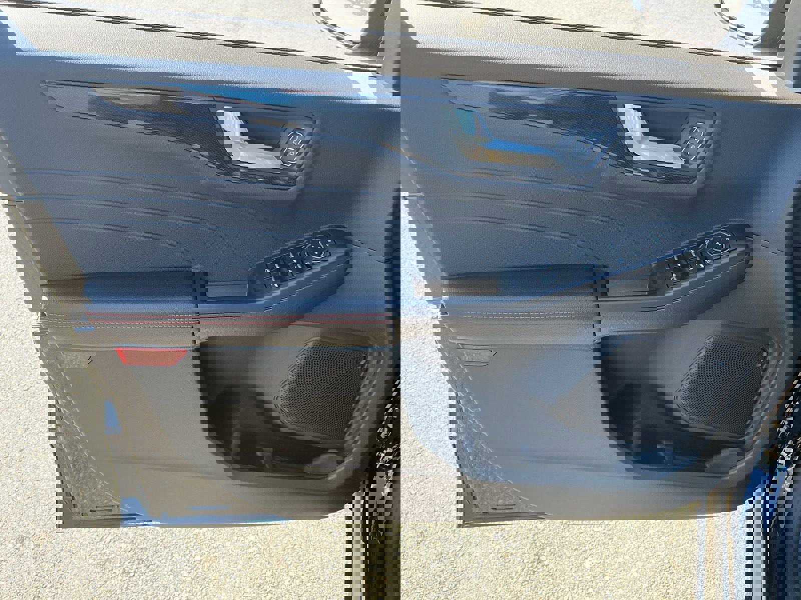 New 2025 Ford Escape ST-Line Elite w/ Tech Pack #1 image 16