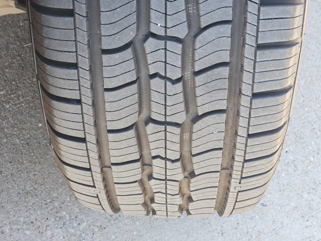 Certified 2021 Jeep Grand Cherokee L Limited AWD/4WD image 11