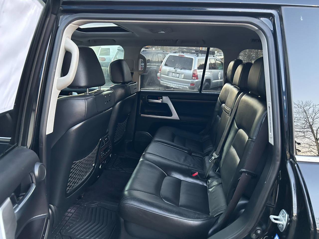Used 2016 Toyota Land Cruiser 4WD image 16