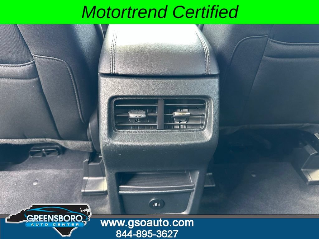 Used 2024 Ford Edge SE w/ Black Appearance Package AWD/4WD image 22
