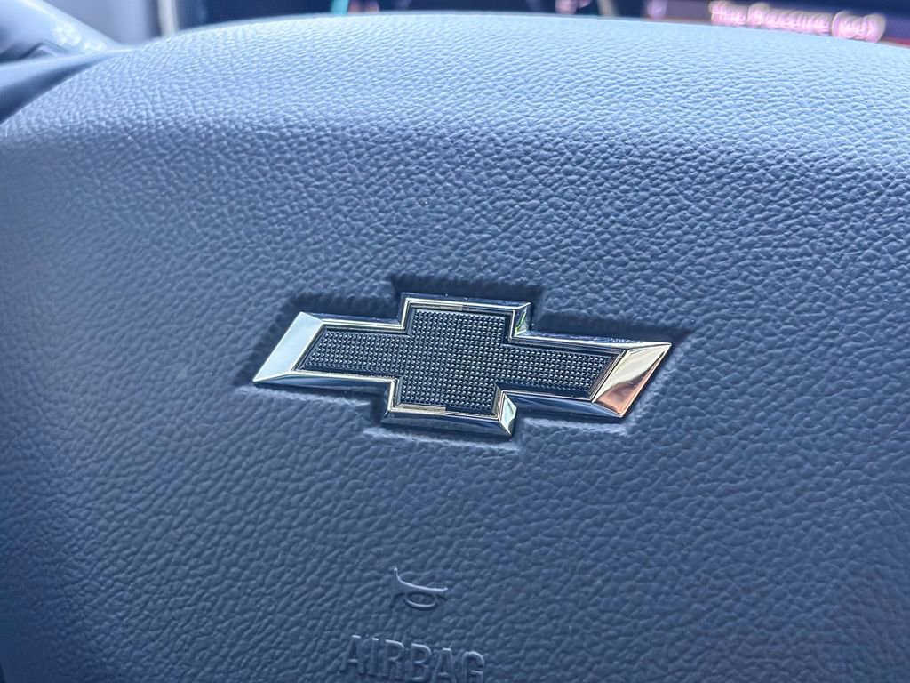 Certified 2023 Chevrolet Traverse RS image 24