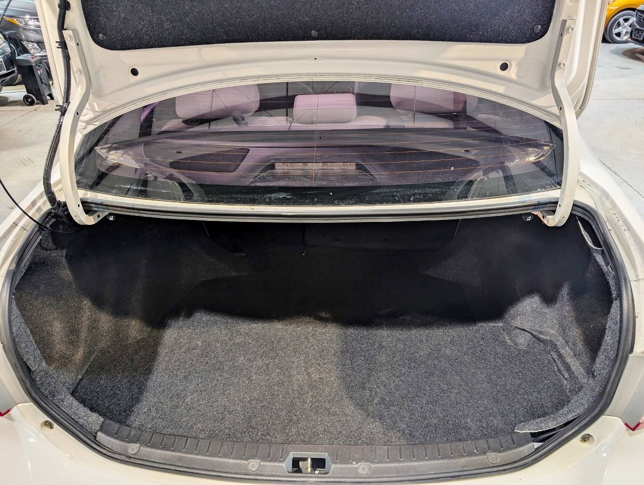 Used 2012 Toyota Corolla LE image 20