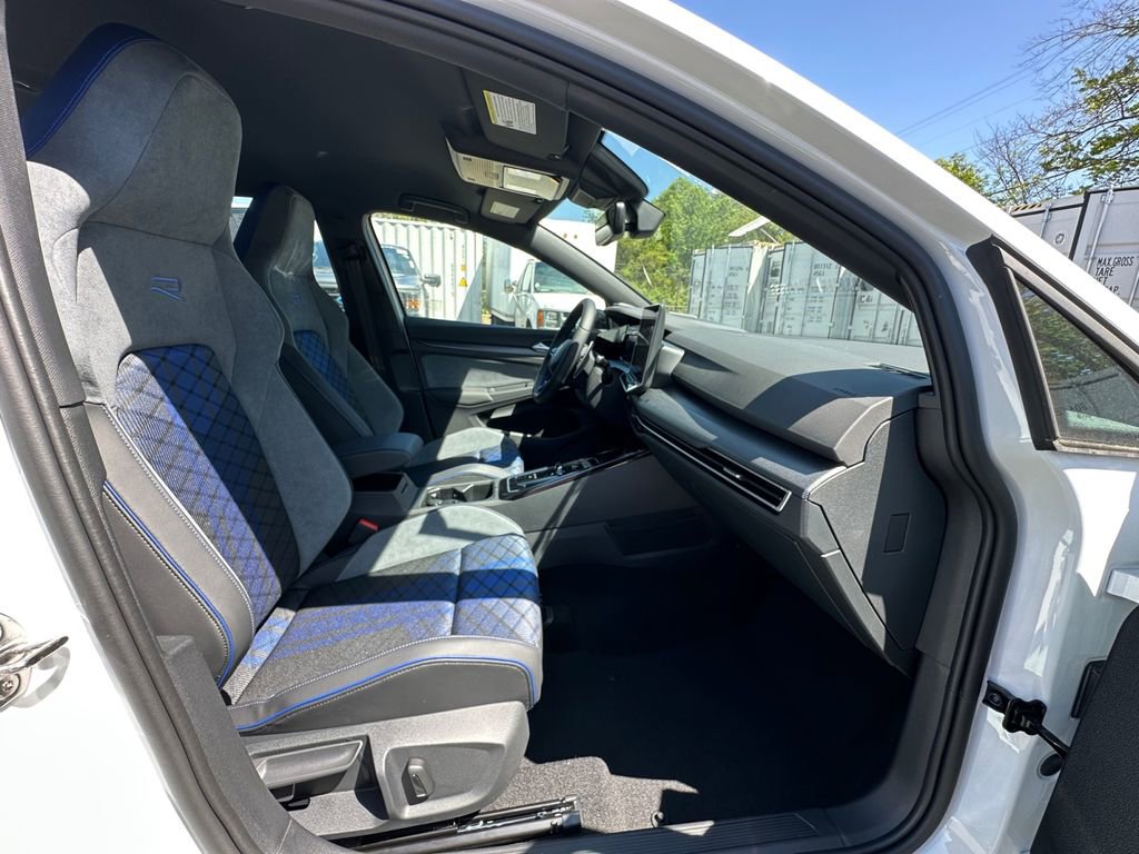New 2026 Volkswagen Golf w/ Euro Style Package AWD/4WD image 27