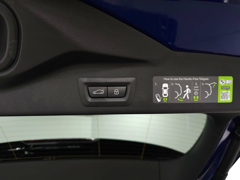 Used 2026 BMW X5 M60i AWD/4WD image 9