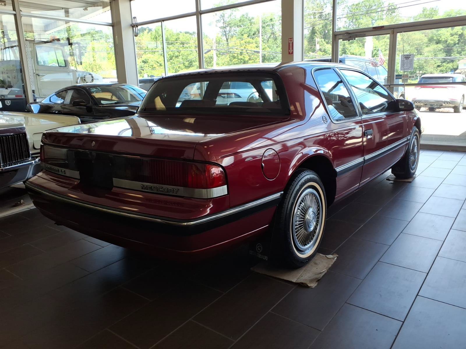 Used 1989 Mercury Cougar LS RWD image 3
