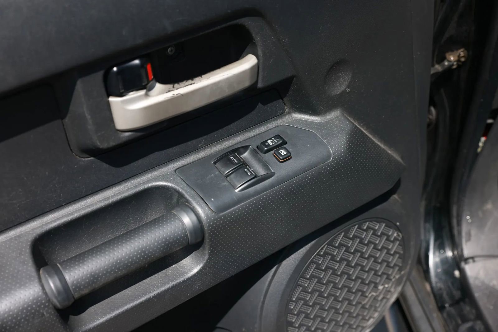 Used 2007 Toyota FJ Cruiser 2WD image 45