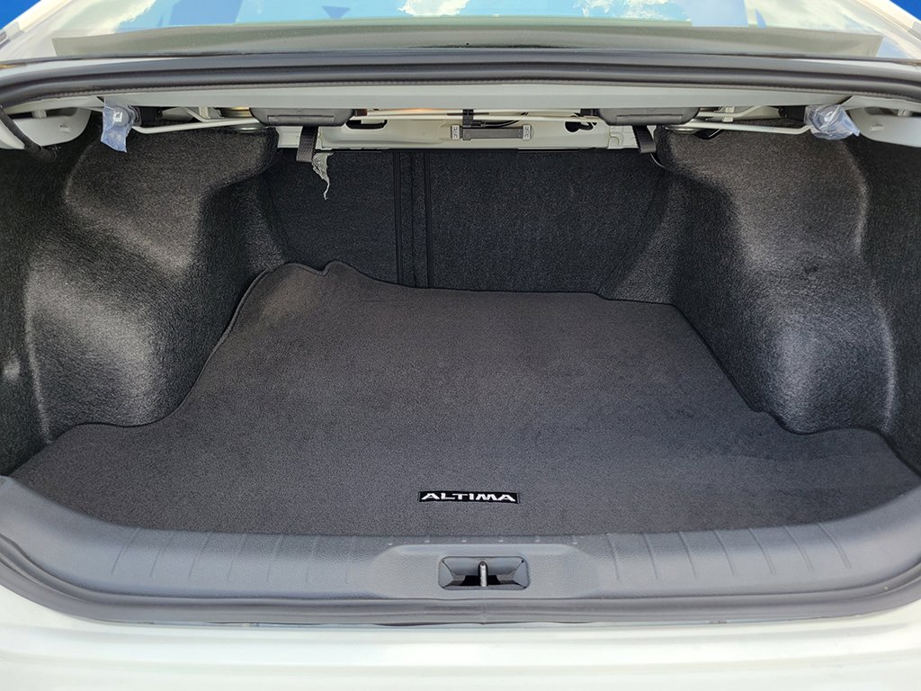 New 2026 Nissan Altima 2.5 SR FWD image 13