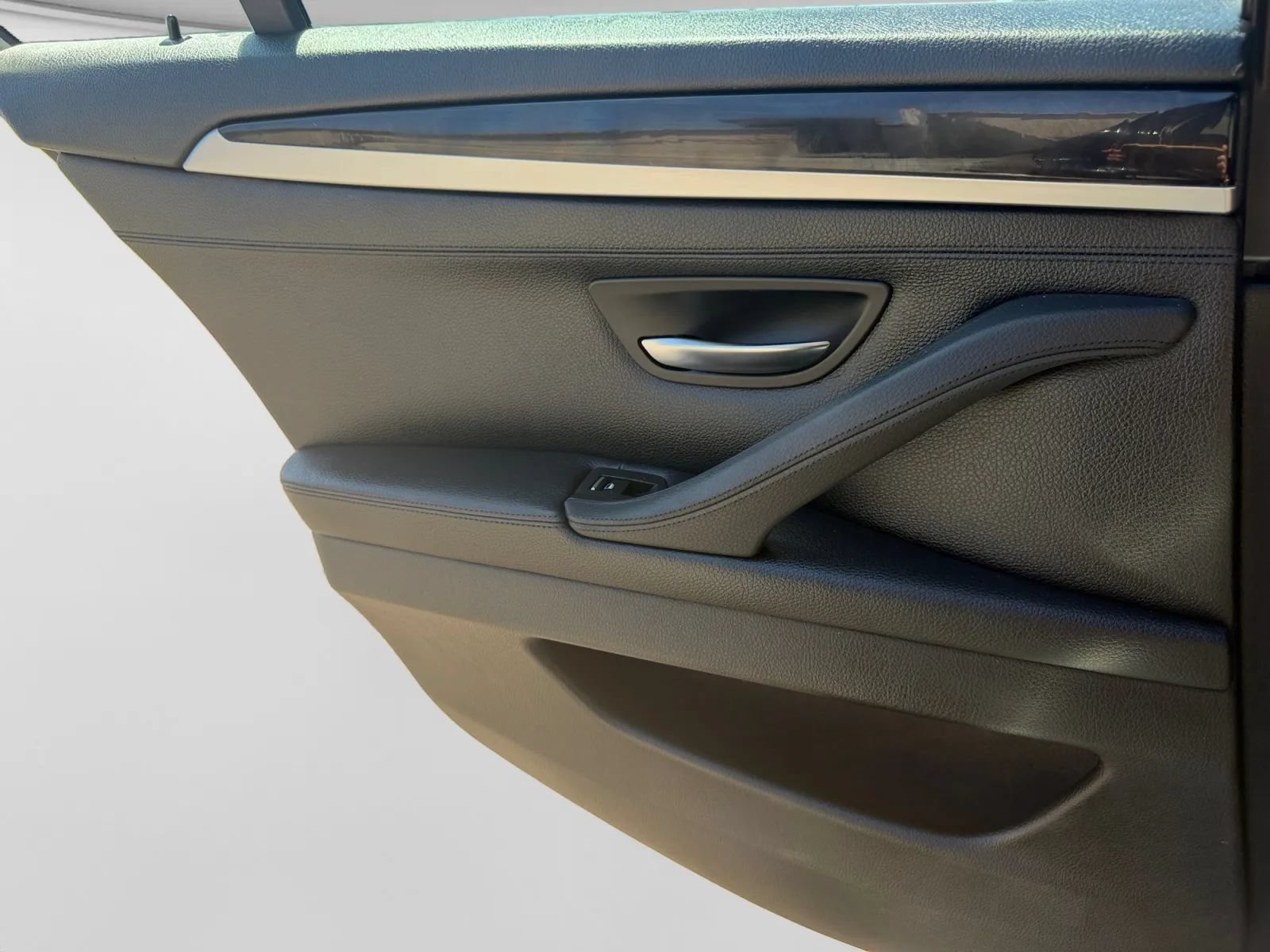 Used 2013 BMW 535i Sedan RWD image 24