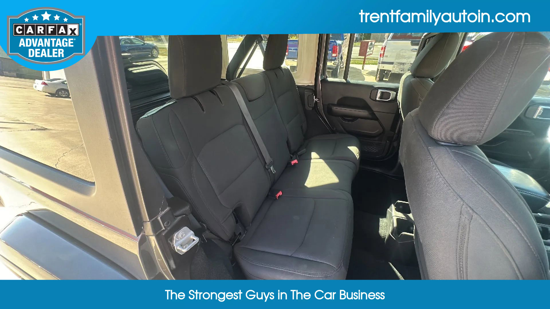 Used 2019 Jeep Wrangler Unlimited Sahara image 65