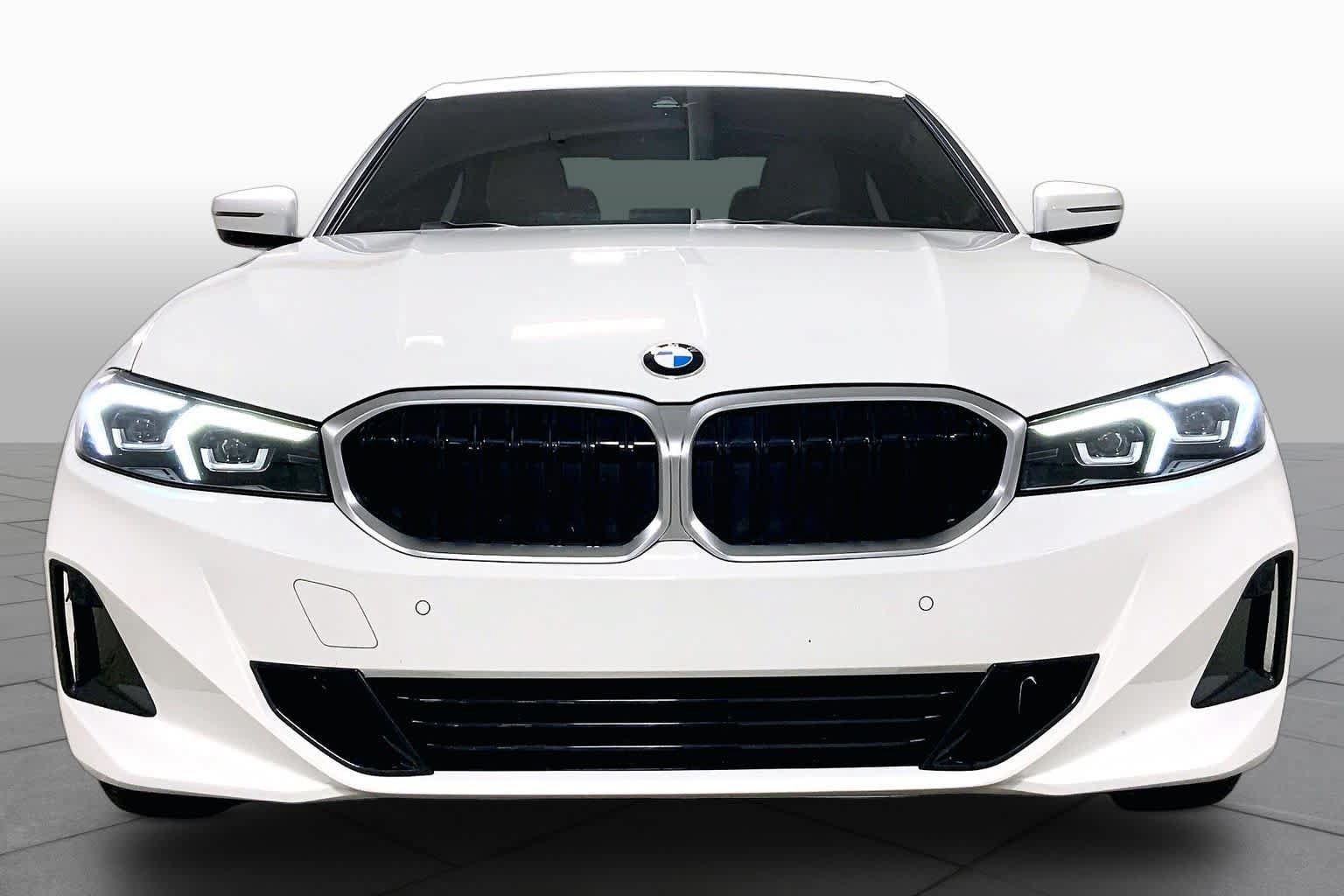 Certified 2023 BMW 330i xDrive Sedan w/ Driving Assistance Package AWD/4WD image 3