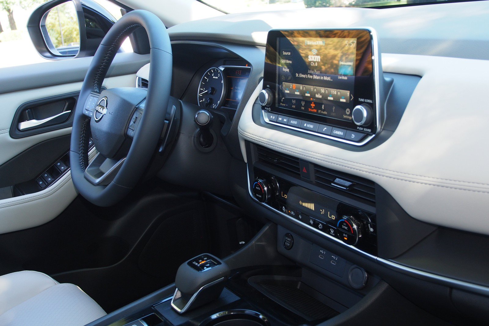 New 2026 Nissan Rogue Dark Armor FWD image 10