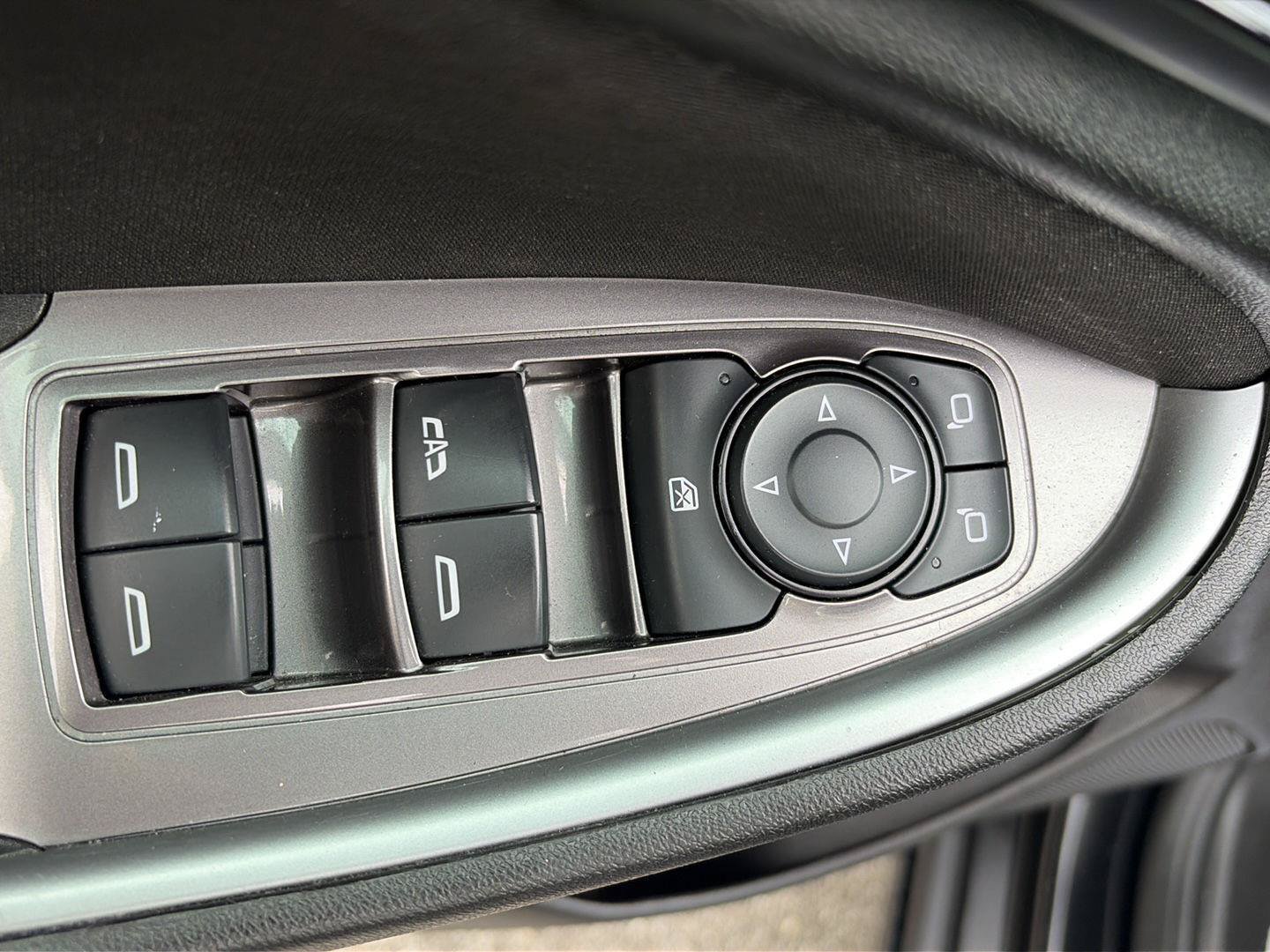 Used 2024 Chevrolet Malibu LT FWD image 14