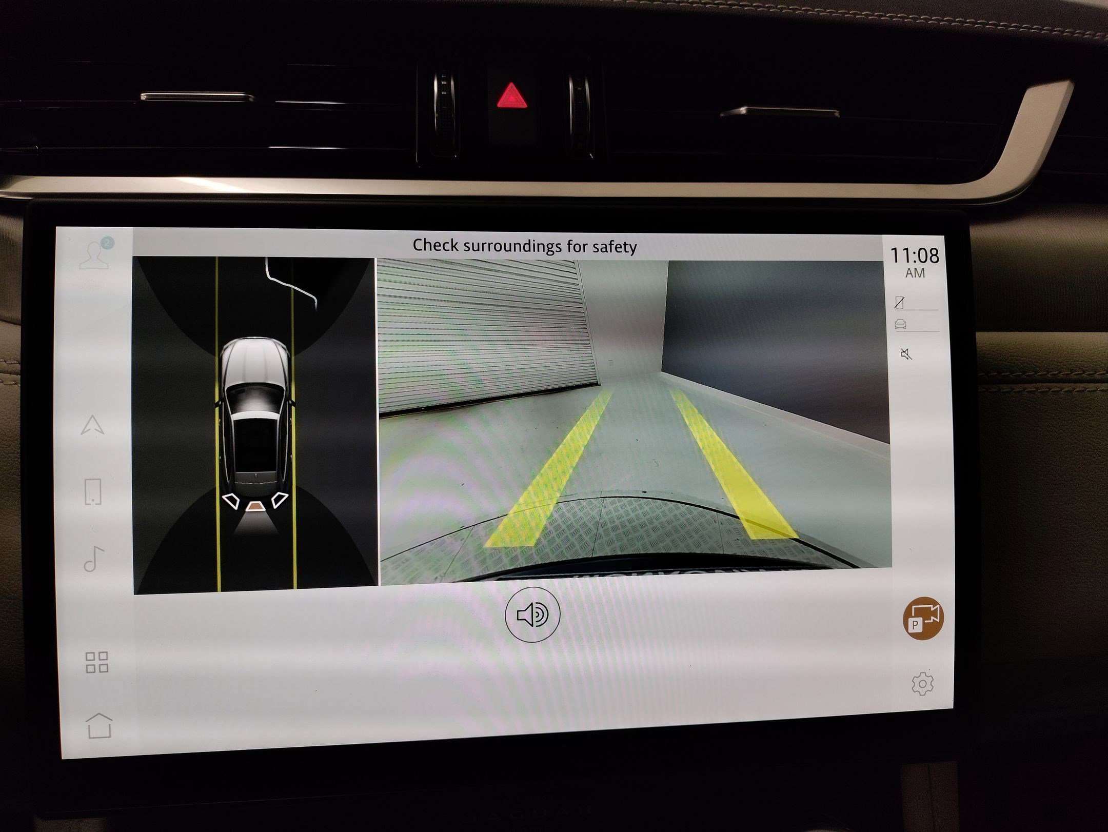 Used 2024 Jaguar F-PACE R-Dynamic S image 23