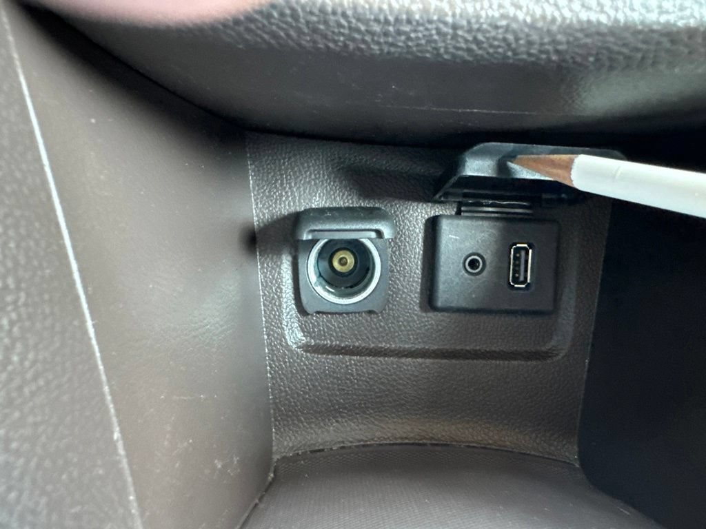 Used 2013 Buick Encore Premium AWD/4WD image 41