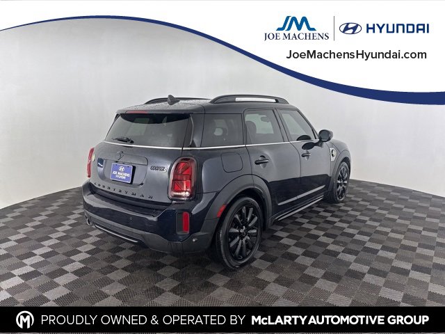 Used 2023 MINI Cooper Countryman SE w/ Storage Package image 9