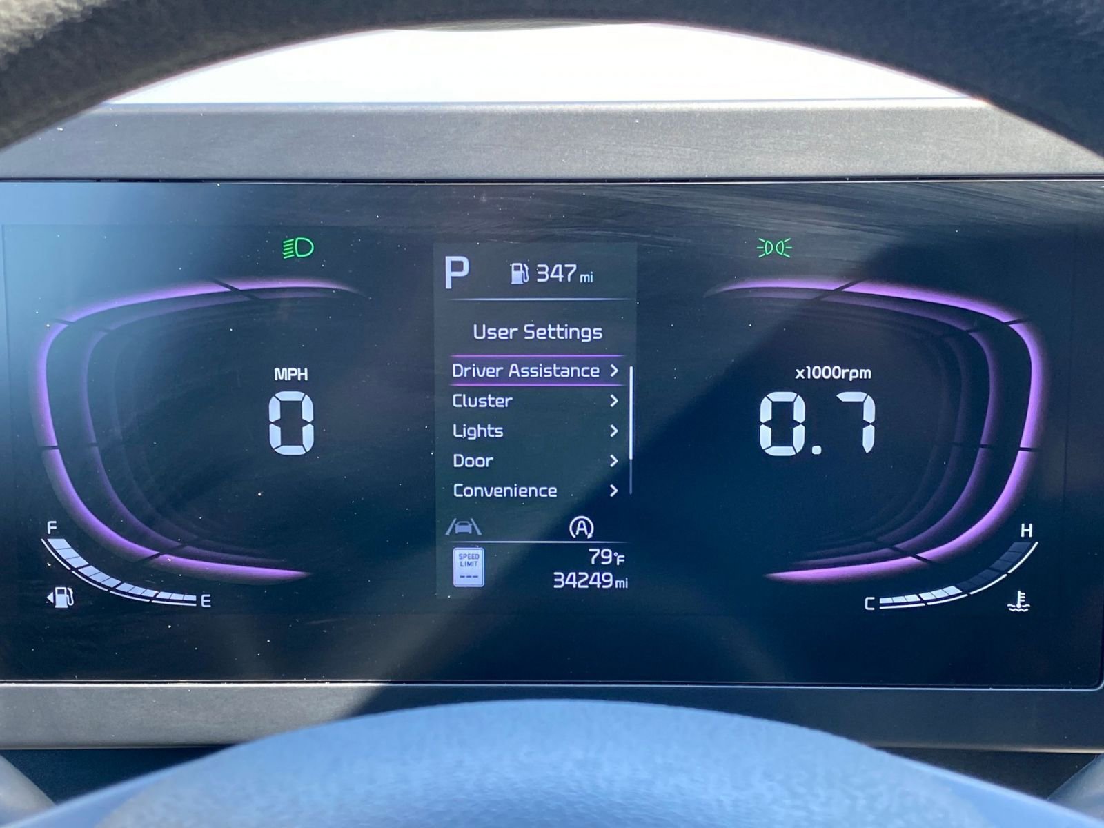 Used 2025 Kia Sportage LX image 40