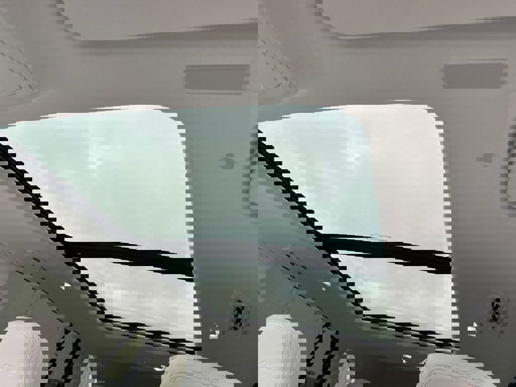 New 2026 Buick Enclave Avenir w/ Super Cruise Package image 16