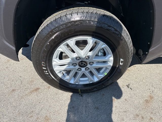 New 2026 Toyota Tundra SR5 AWD/4WD image 10