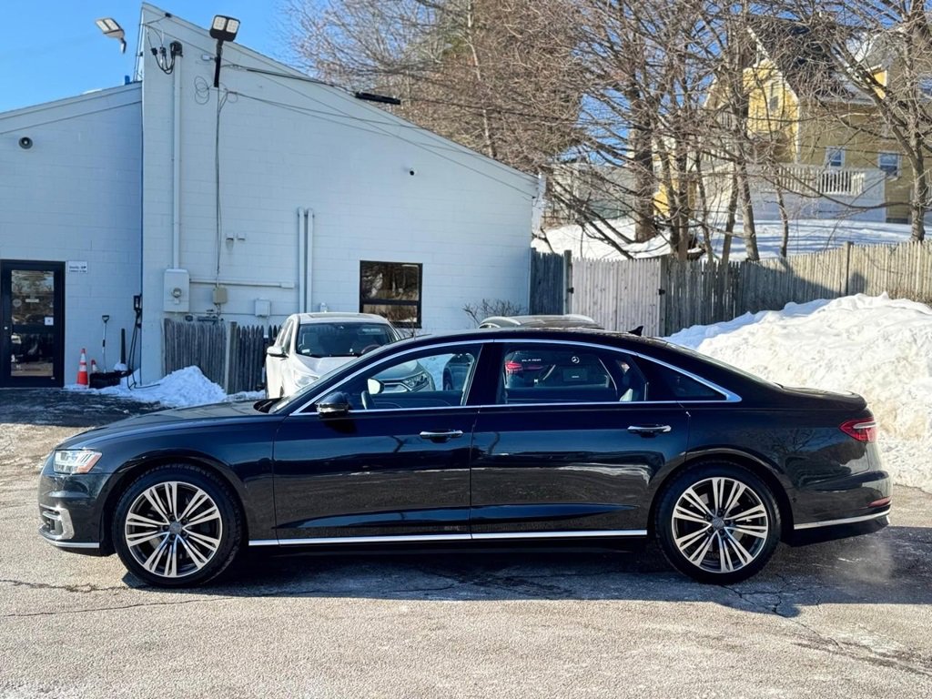 Used 2019 Audi A8 L 4.0T image 3