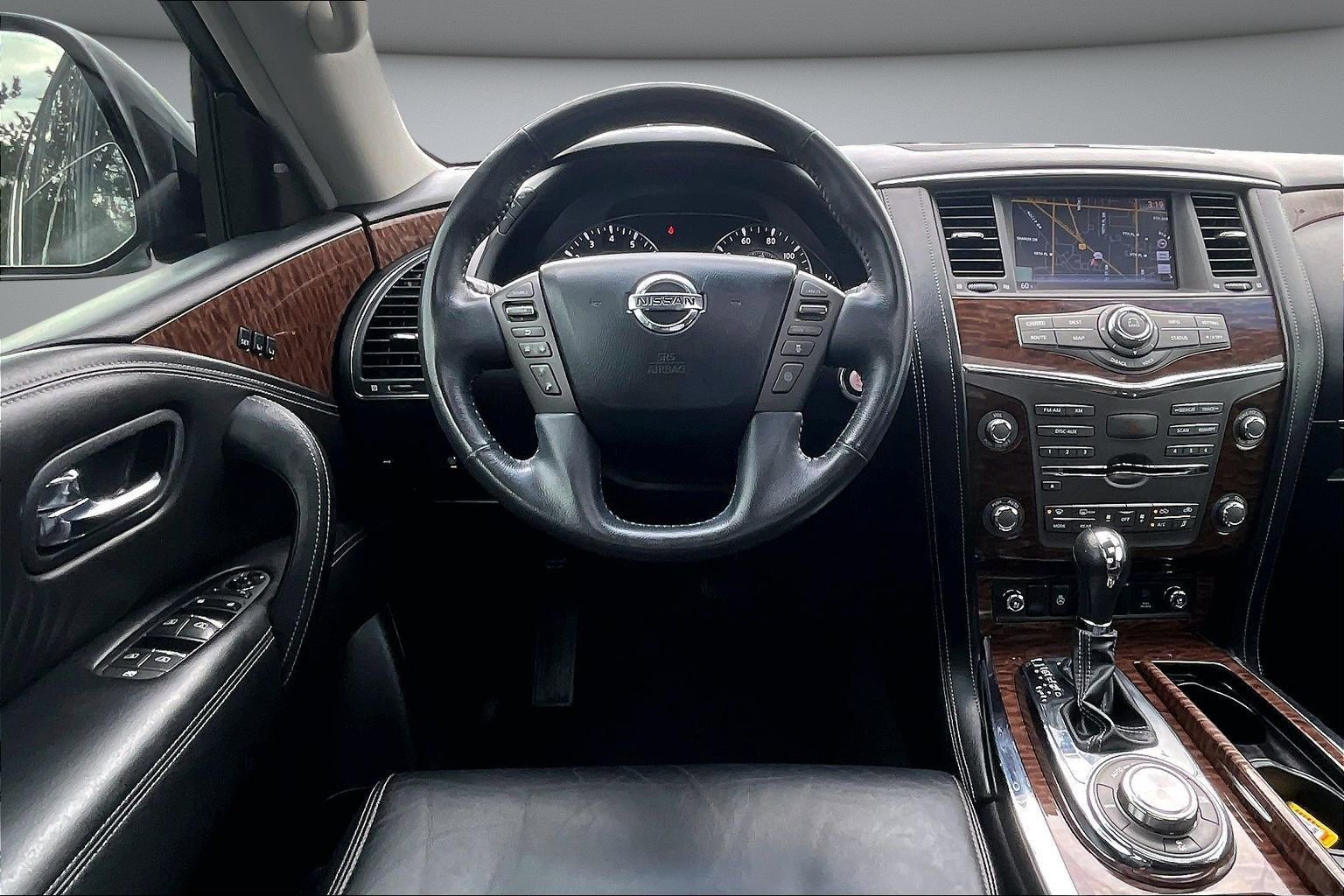 Used 2017 Nissan Armada Platinum w/ Captain Seat Package AWD/4WD image 8
