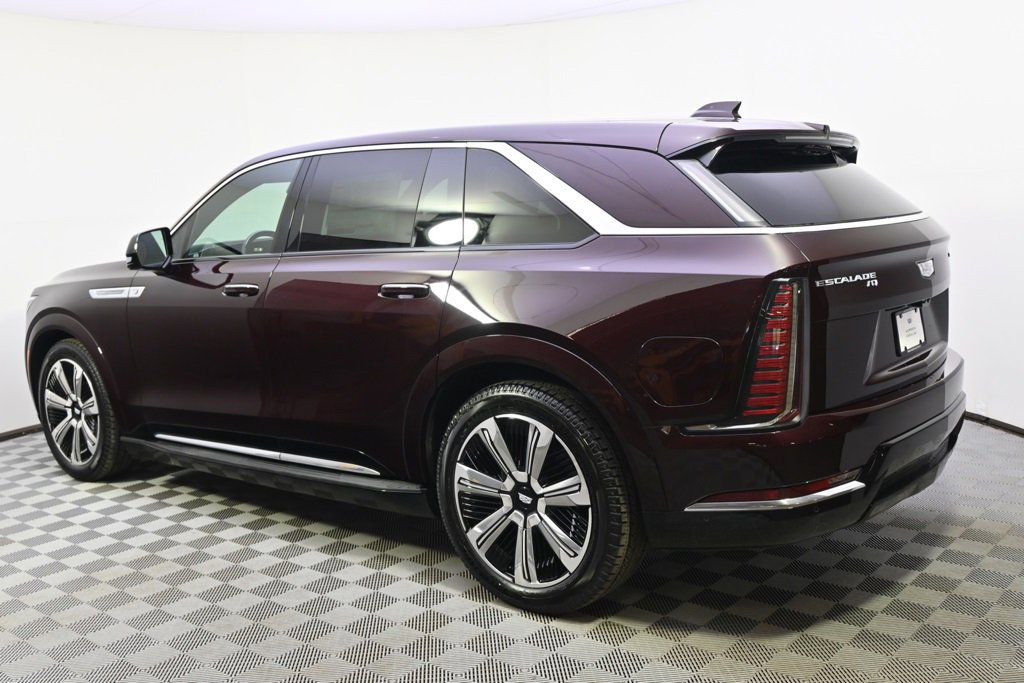 New 2025 Cadillac Escalade IQ Luxury 2 image 3