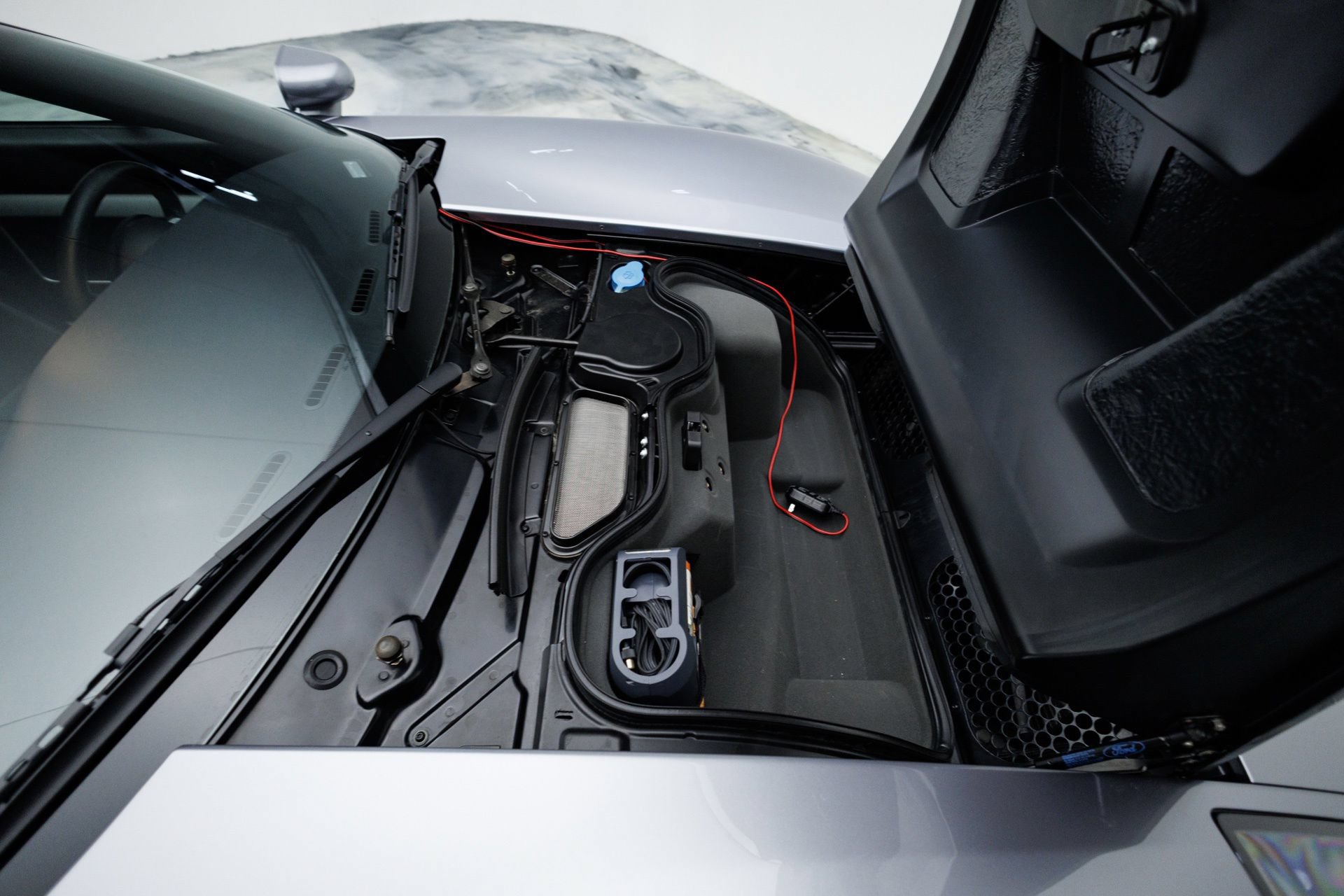 Used 2006 Ford GT RWD image 55