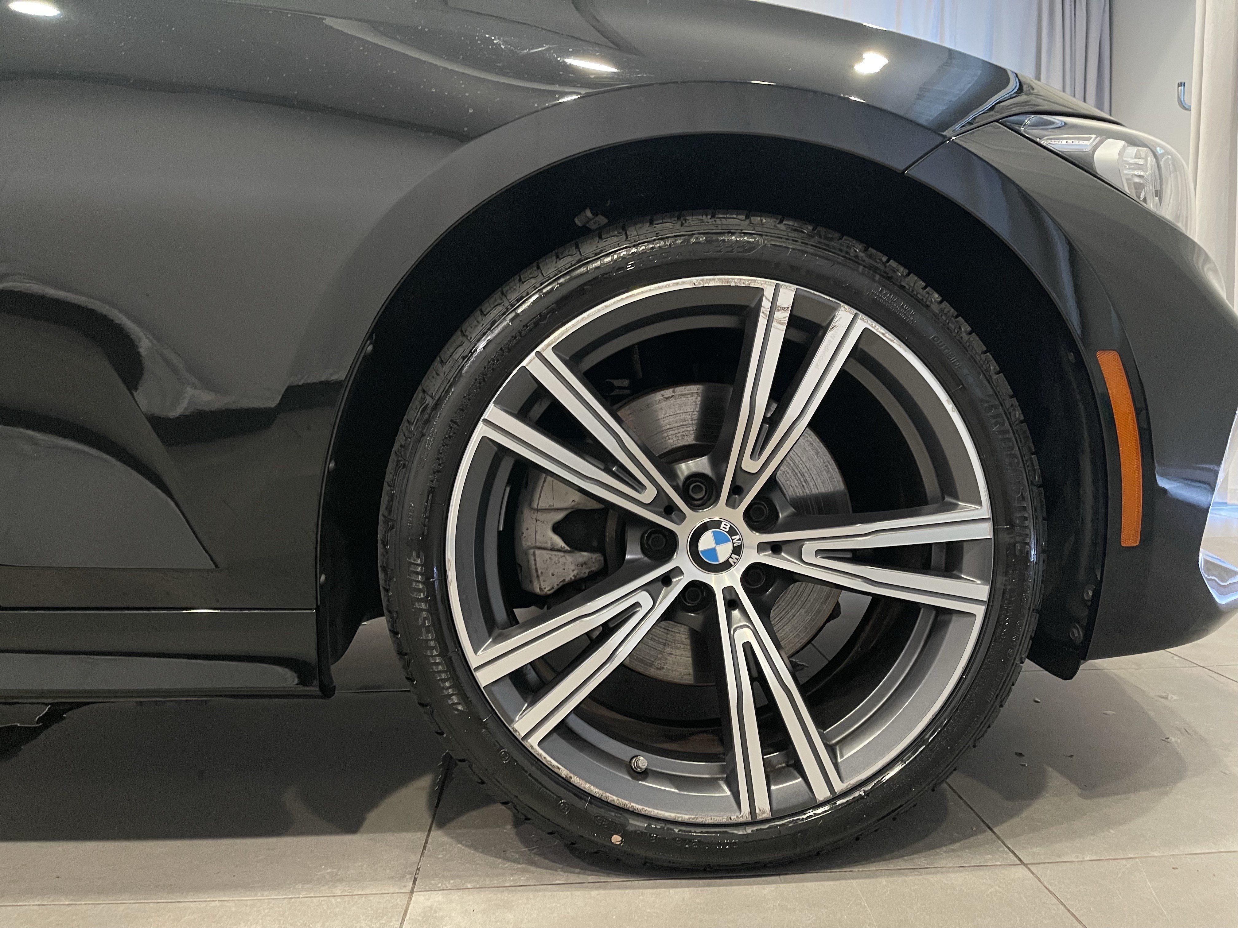 Certified 2023 BMW 330i xDrive Sedan w/ Driving Assistance Package AWD/4WD image 10