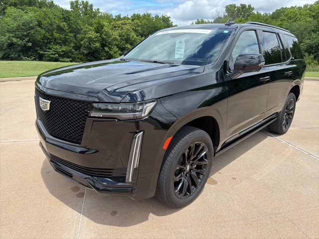 Certified 2023 Cadillac Escalade Sport Platinum w/ LPO, ONYX Package AWD/4WD image 1