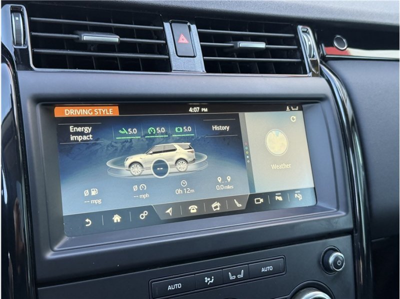 Used 2019 Land Rover Discovery SE AWD/4WD image 53