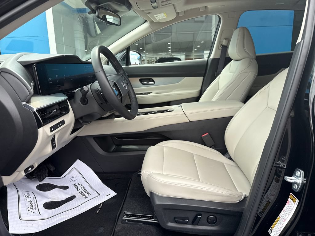 Used 2025 Nissan Murano SL w/ Cargo Package AWD/4WD image 11