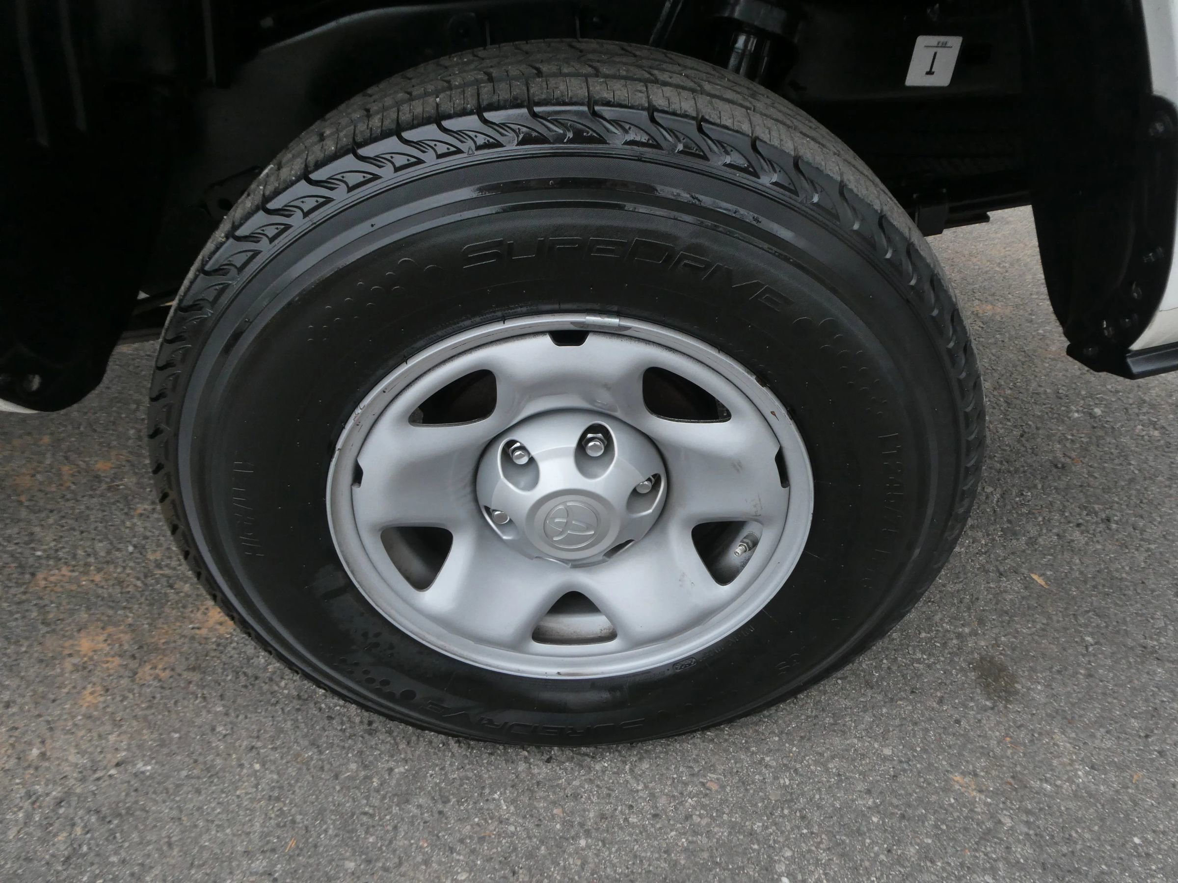 Used 2022 Toyota Tacoma SR image 32