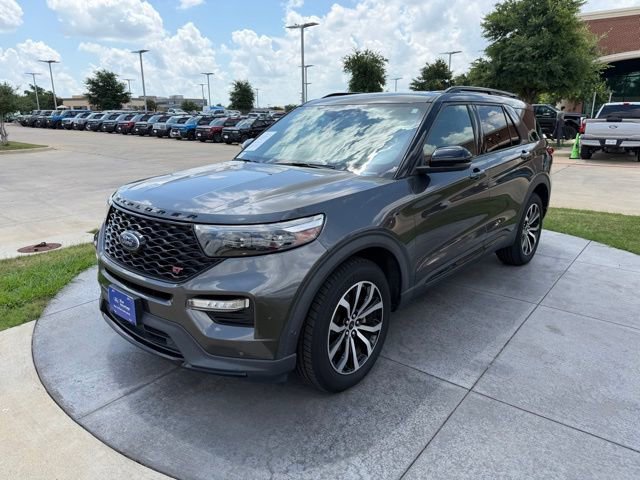Certified 2020 Ford Explorer ST w/ Premium Technology Package AWD/4WD image 3