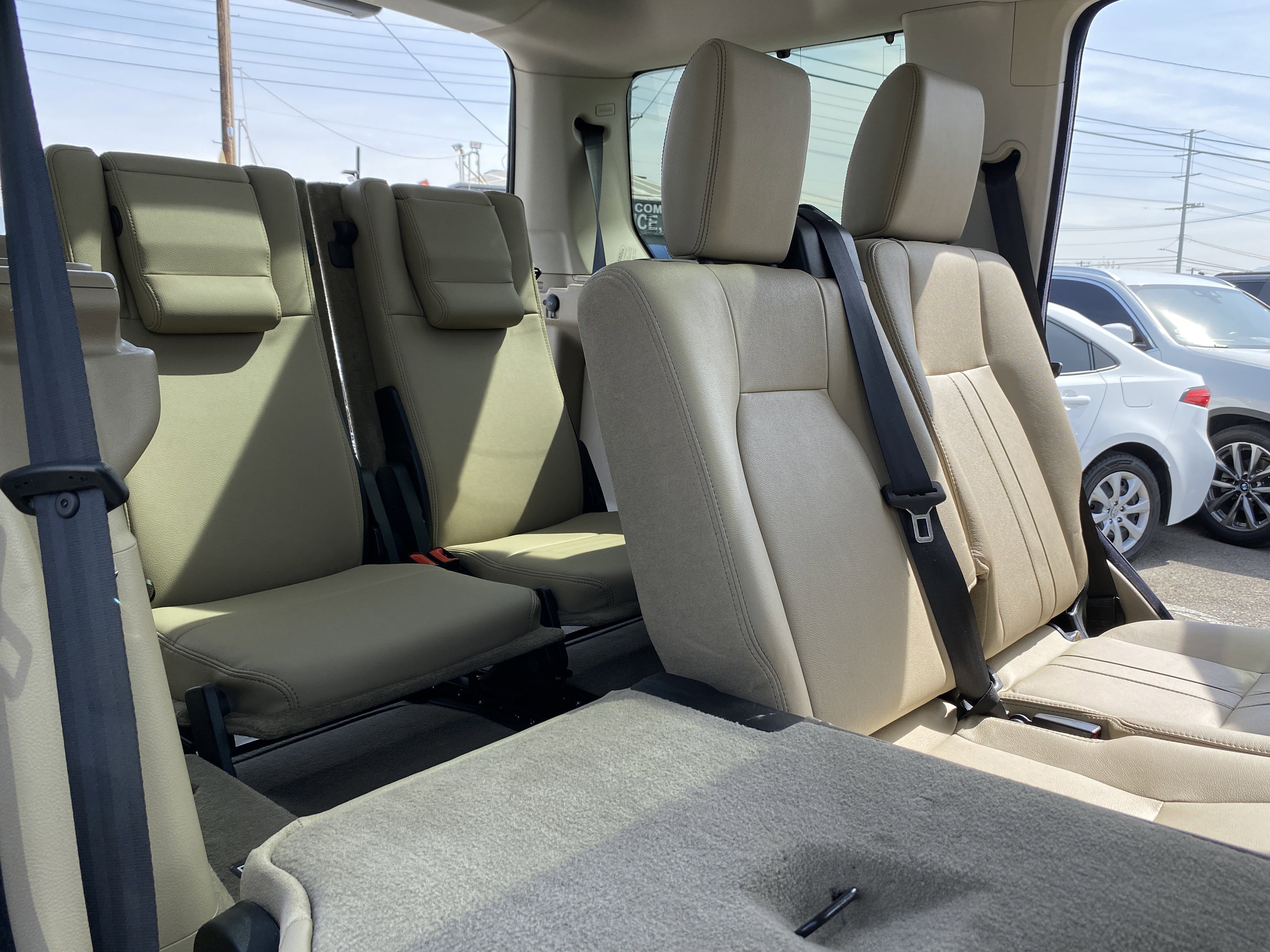 Used 2014 Land Rover LR4 HSE image 23