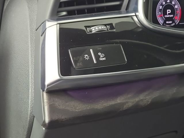 Used 2023 Audi Q7 3.0T Prestige image 17