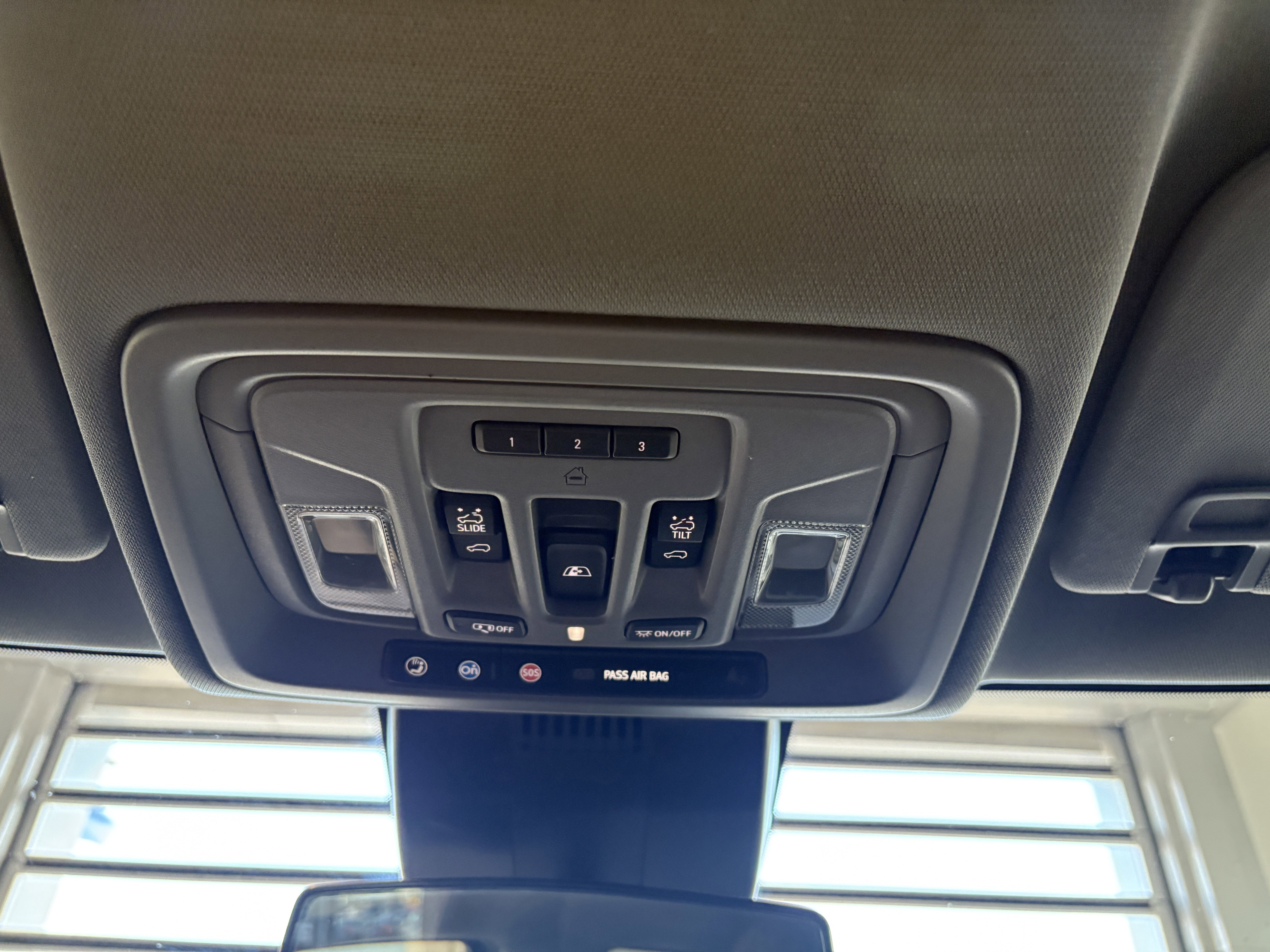 Used 2024 Chevrolet Silverado 1500 LT Trail Boss w/ Convenience Package II image 19