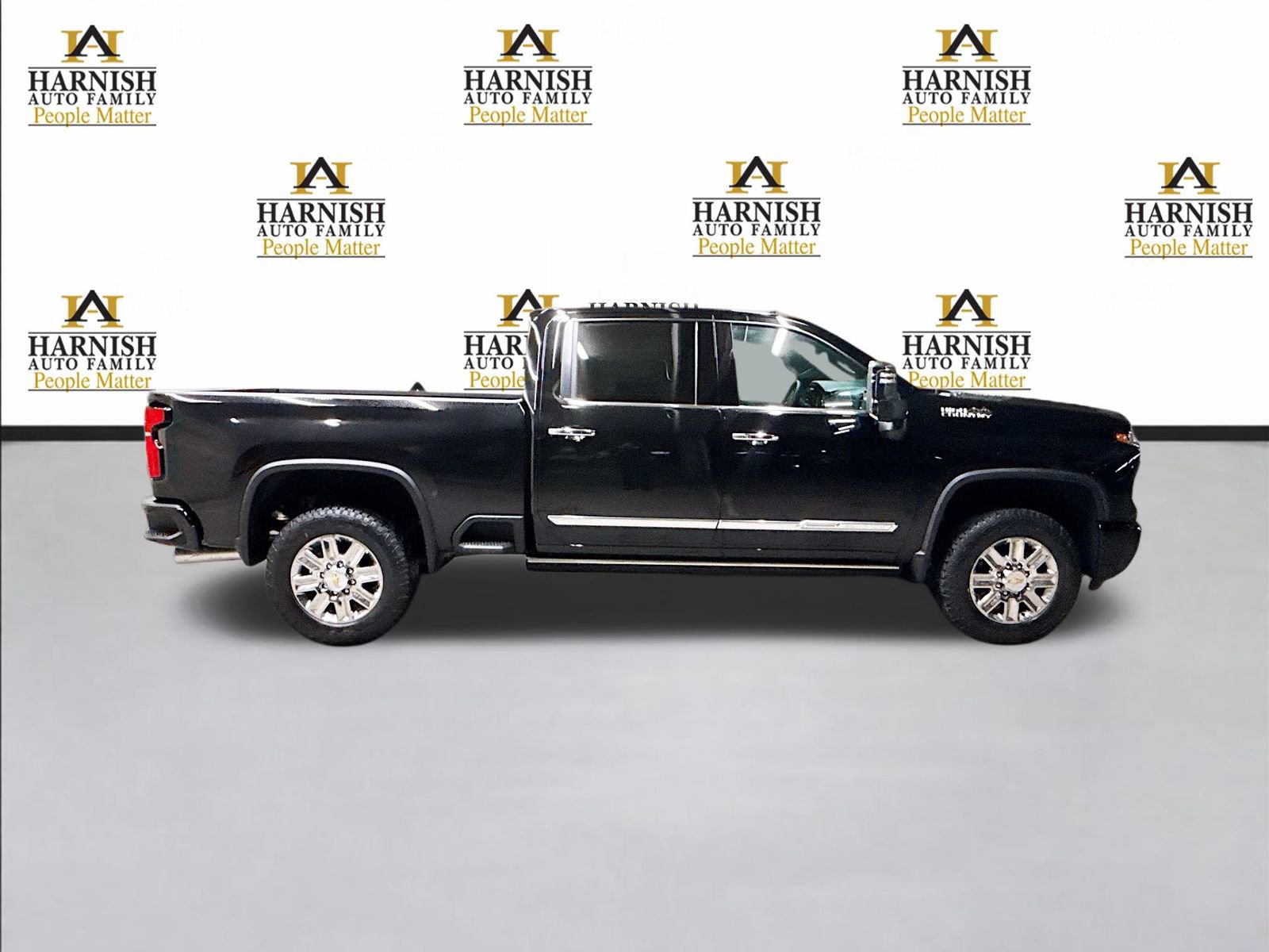 New 2026 Chevrolet Silverado 3500 High Country w/ Technology Package image 6