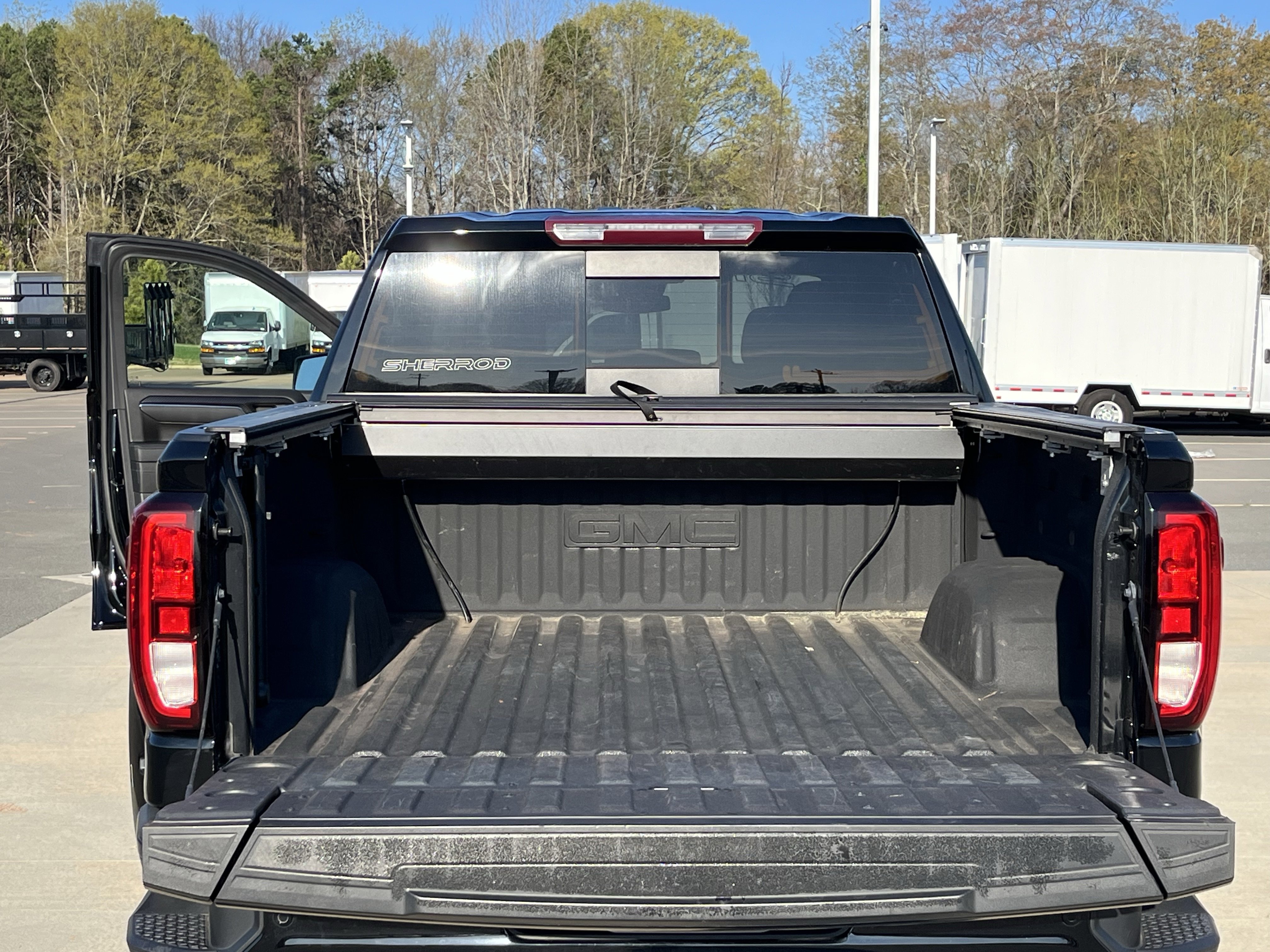 Used 2023 GMC Sierra 1500 Elevation w/ Preferred Package image 33