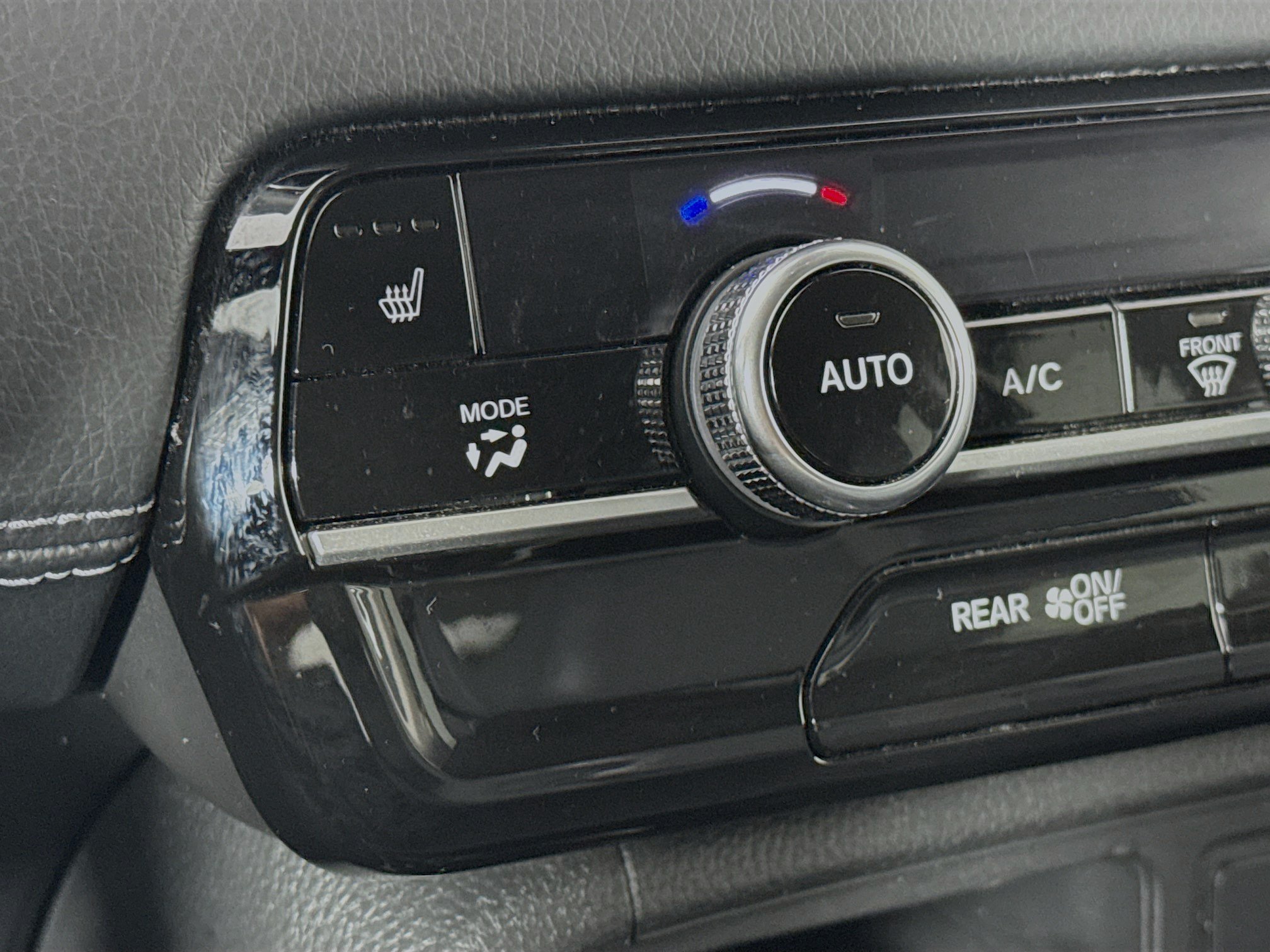 Certified 2025 Honda Pilot EX-L image 19
