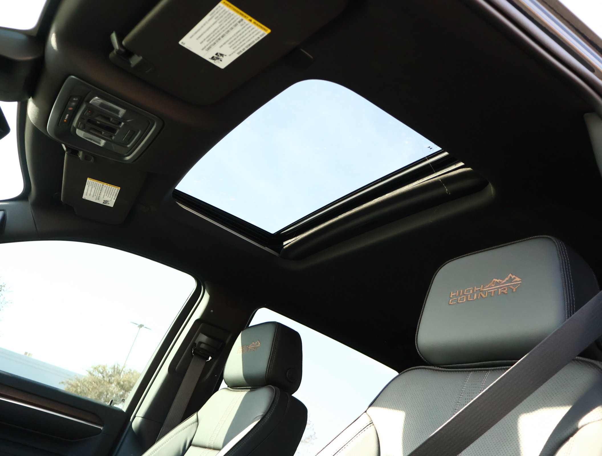 New 2026 Chevrolet Silverado 2500 High Country w/ Midnight Edition AWD/4WD image 21