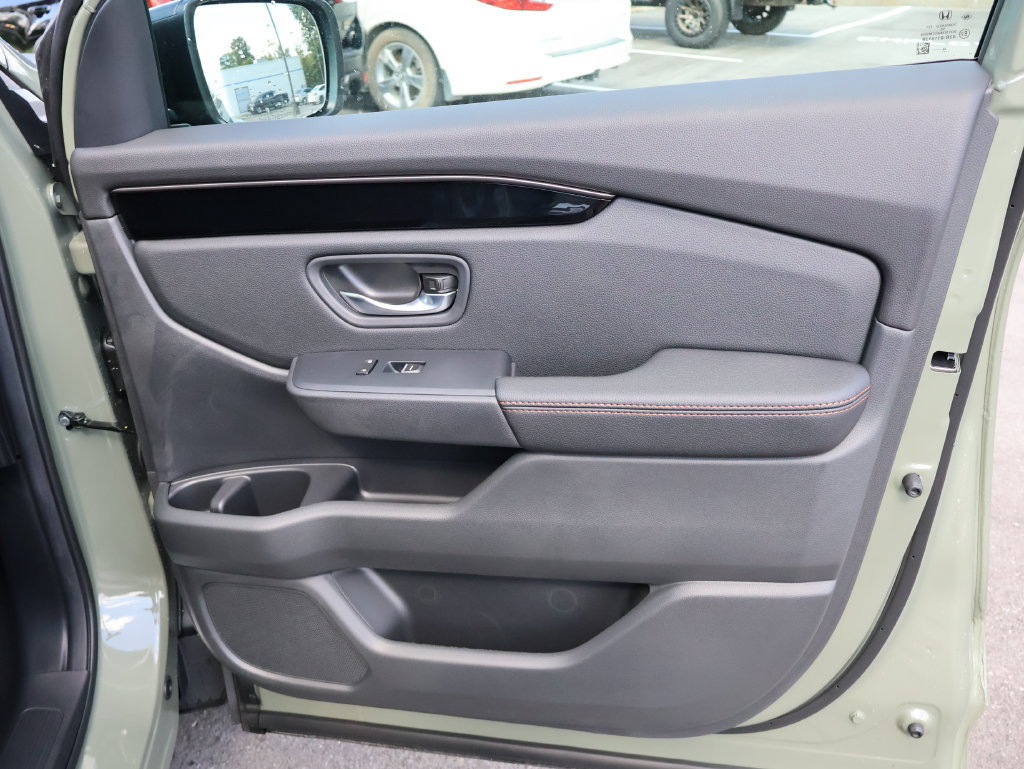 New 2026 Honda Pilot TrailSport image 11