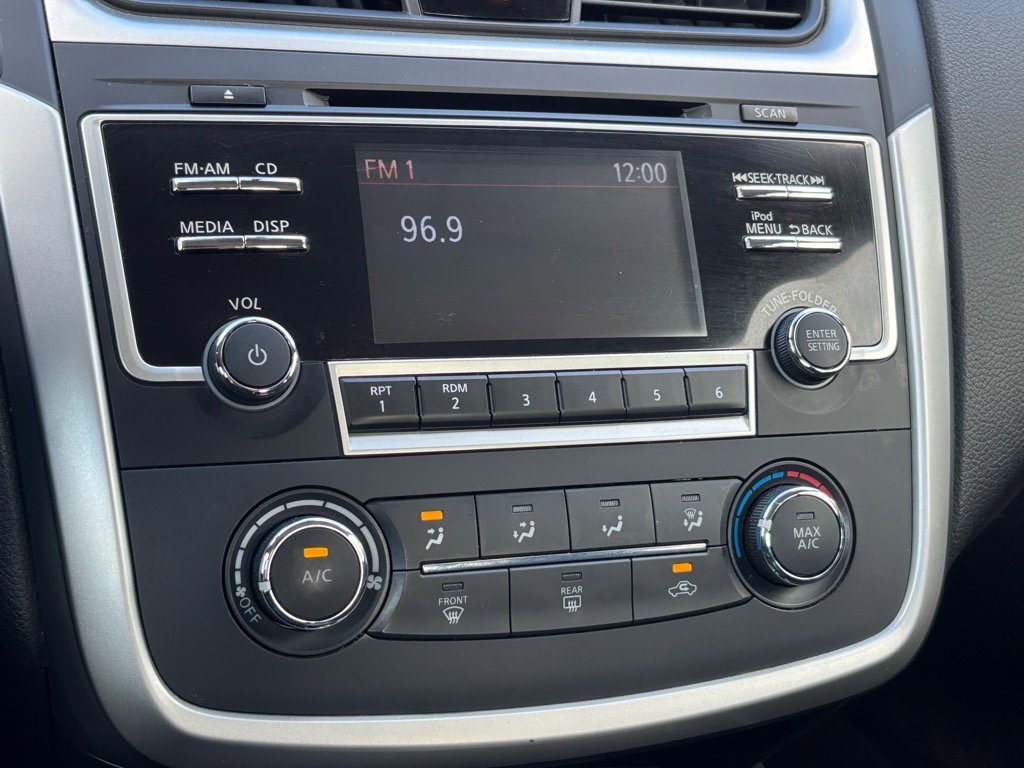 Used 2017 Nissan Altima 2.5 S w/ Power Driver Seat Package image 14