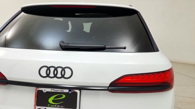 Used 2025 Audi Q7 3.0T Prestige w/ Prestige Package AWD/4WD image 26